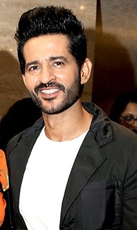 Hiten Tejwani Manager